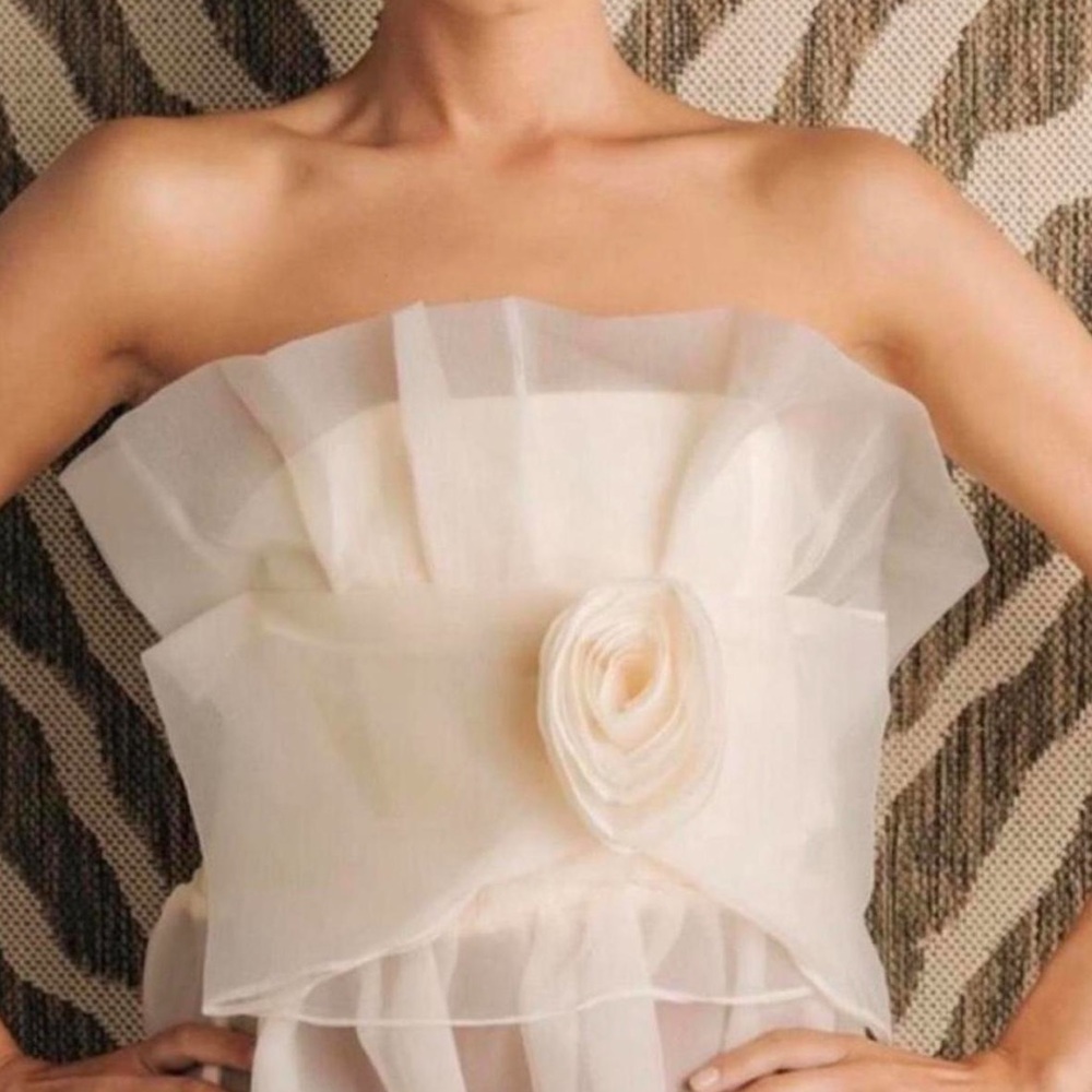 Ivory Organza Floral Accent Women's Top - Picture 4 of 4